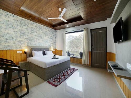 Hotel Fabescape Raabta Resort