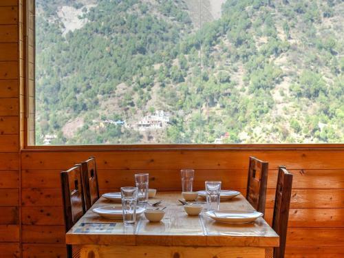 Hotel Fabescape Raabta Resort