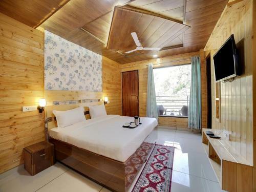 Hotel Fabescape Raabta Resort