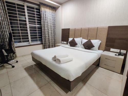 Hotel Pph Living Neermala Residency