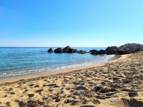 Apartamento �tico de Dise�o Sobre La Cala de Las Sirenas!!