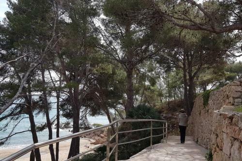 Apartamento �tico de Dise�o Sobre La Cala de Las Sirenas!!