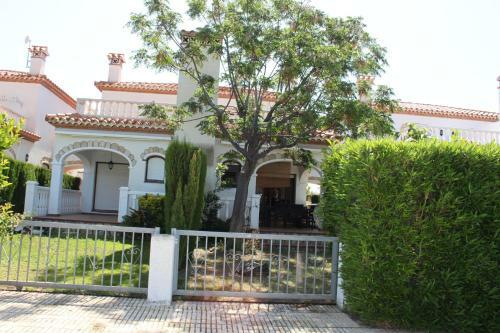 Chalet Peywand Con Piscina Comunitaria