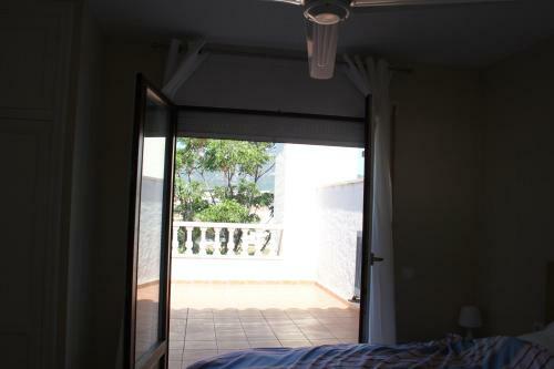 Chalet Peywand Con Piscina Comunitaria