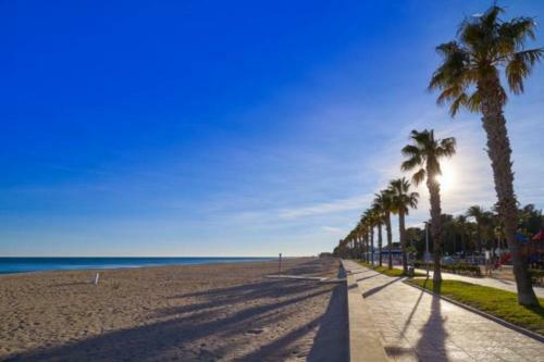 New! Modern Apartment Right On The Beach!