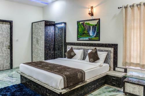 White House 5bhk Villa
