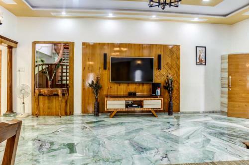 White House 5bhk Villa