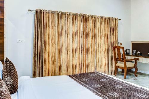 White House 5bhk Villa