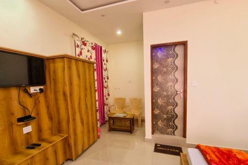 Mohan Home Stay