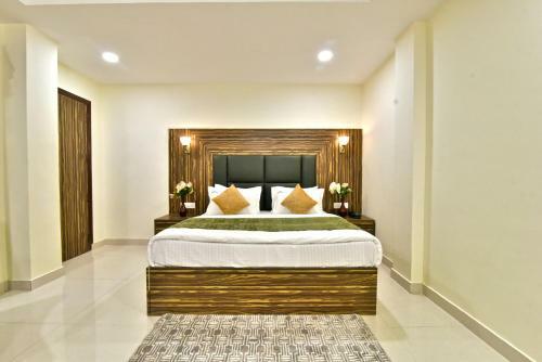 Hotel Comfort Court
