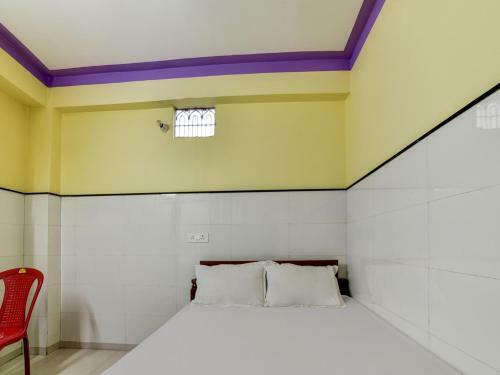 Spot On 82187 Hotel Hindustan