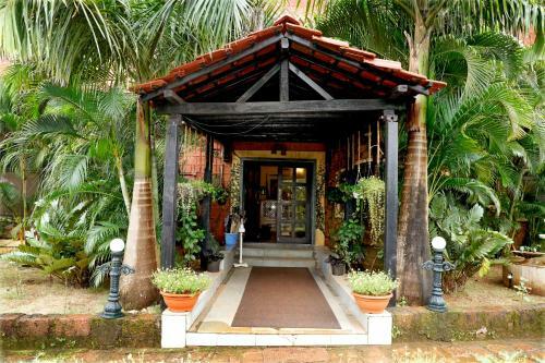 Hotel Pride Chira Meadows Ecoresort & Wellness Spa, Dapoli