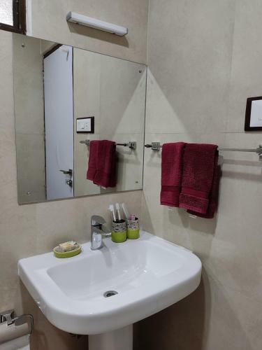 Hotel Pride Chira Meadows Ecoresort & Wellness Spa, Dapoli