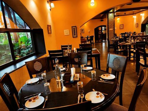 Hotel Pride Chira Meadows Ecoresort & Wellness Spa, Dapoli