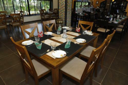 Hotel Pride Chira Meadows Ecoresort & Wellness Spa, Dapoli