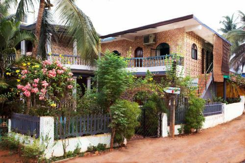 Hostal Santana Guest House