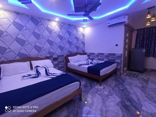 Hostal Richard Residency