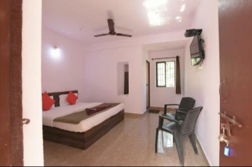 Hostal Bluenest