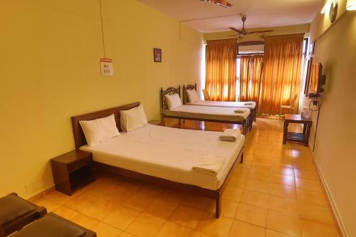 Hostal Hotel Orfil