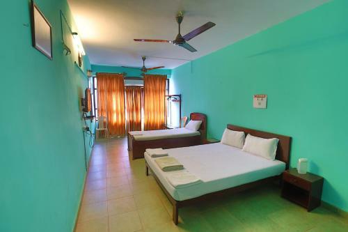 Hostal Hotel Orfil