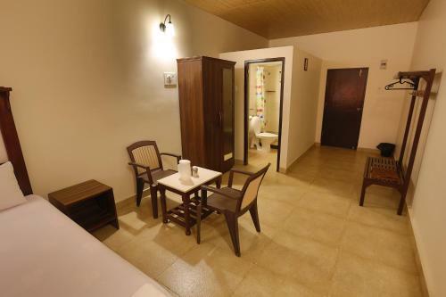 Hostal Hotel Orfil