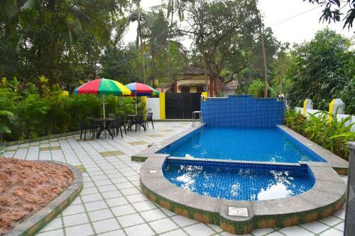 Hotel Eden Stays - A Unit Of Av Associates