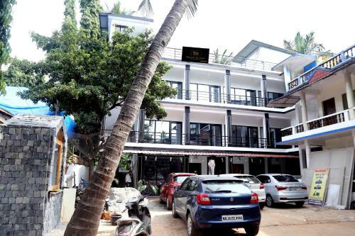 Hotel Beleza De Goa Beach Resort