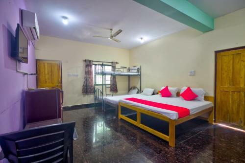 Hotel Yasdip Beach Home