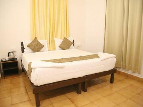 Hotel Rajmahal Beach Resort