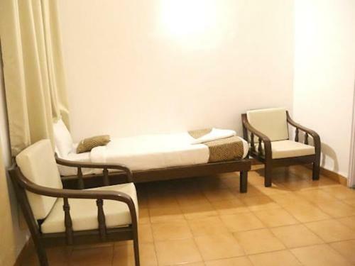 Hotel Rajmahal Beach Resort