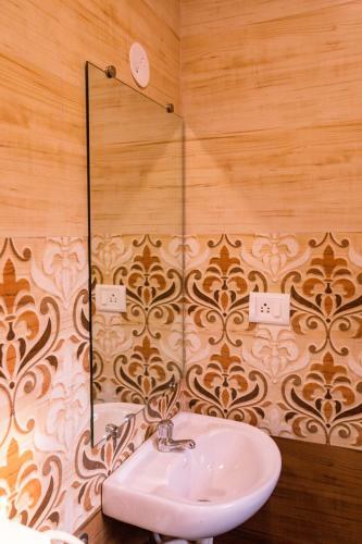 Hostal Pinnacle Mist , Calangute Beach Road