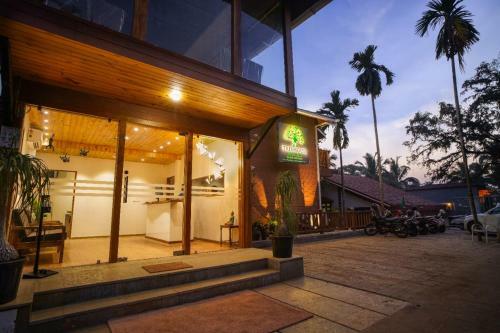 Hotel Treehouse Mars Beach Cottages