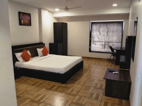 Hotel S24