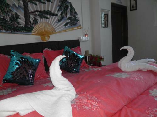 Shalom Inn Home Stay