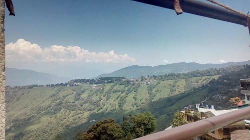 Madys View -aaple Ghar
