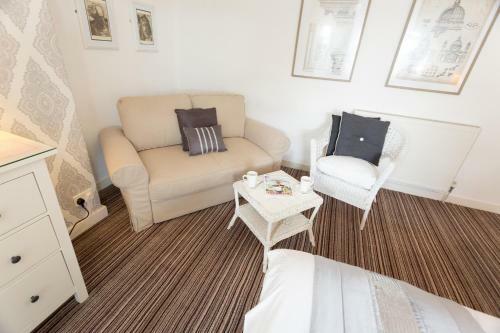 Hostal The Ascott