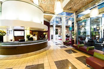 The Place Aparthotel