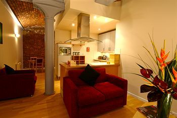 The Place Aparthotel