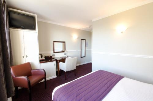 Hatton Court Hotel