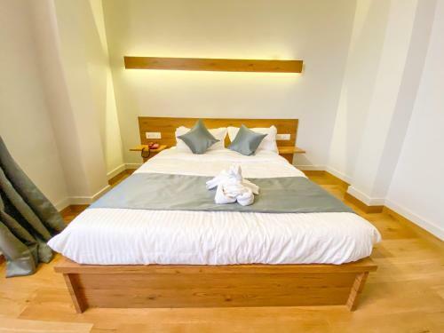 Hostal Oka A Boutique Hotel