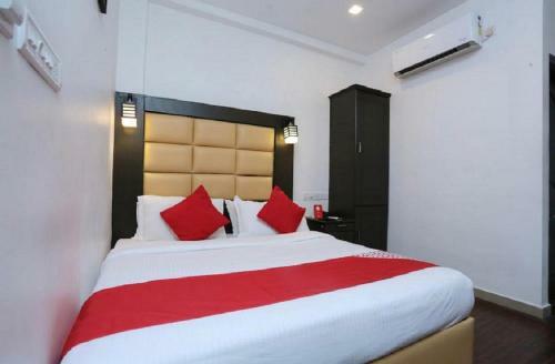 Qube Hotel