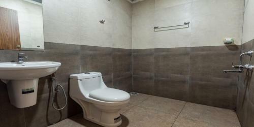 Qube Hotel