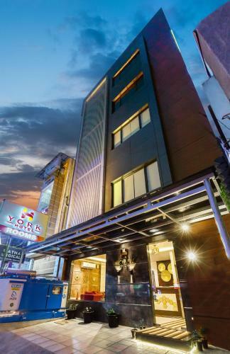 York Hotel