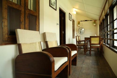 Verdant Heritage Bungalow (entire 1st Floor)