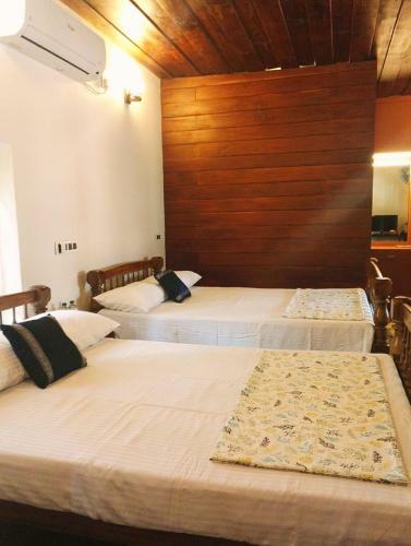 Verdant Heritage Bungalow (entire 1st Floor)