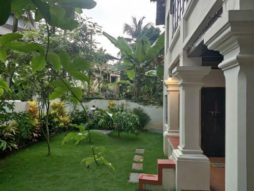 Verdant Heritage Bungalow (entire 1st Floor)