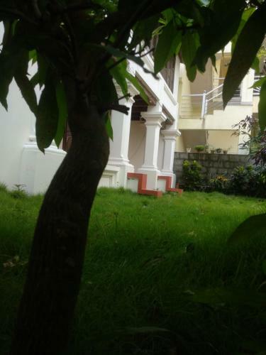 Verdant Heritage Bungalow (entire 1st Floor)