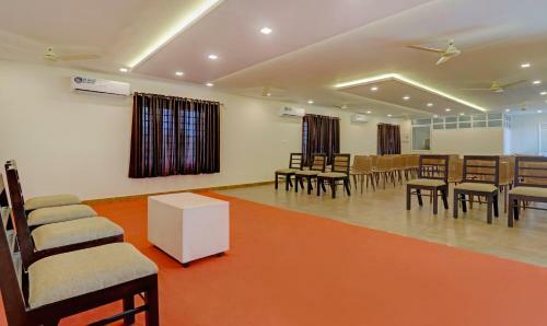 Hotel Treebo Trend Golden Terminal