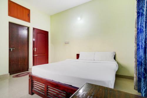 Hotel Oyo 86248 Shalom Palace