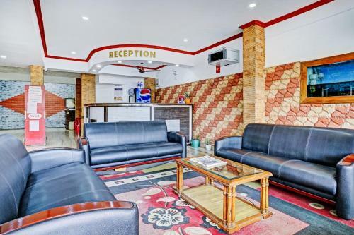 Hotel Collection O 81774 Stars